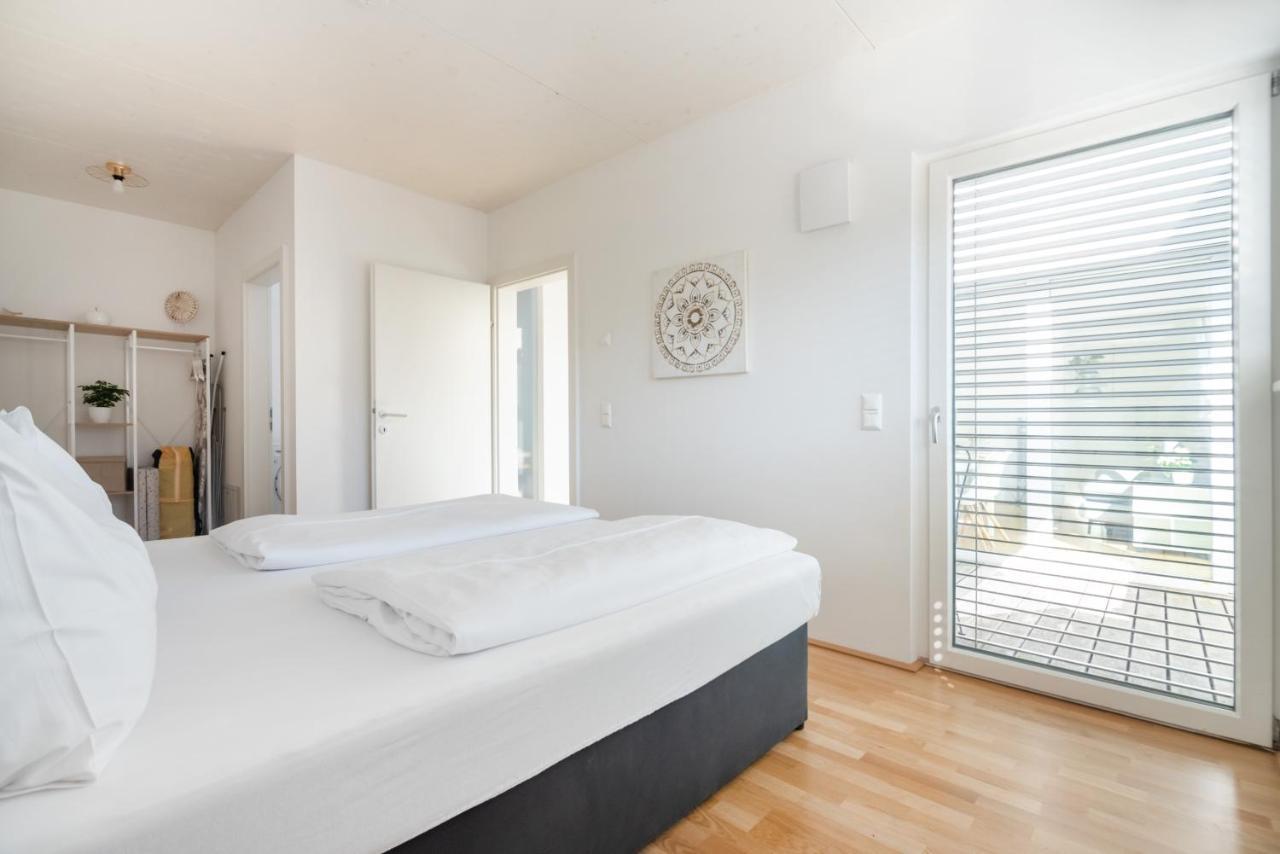 Helles, Neues Dg Apartment Mit Blick Zum Donauturm Bécs Kültér fotó